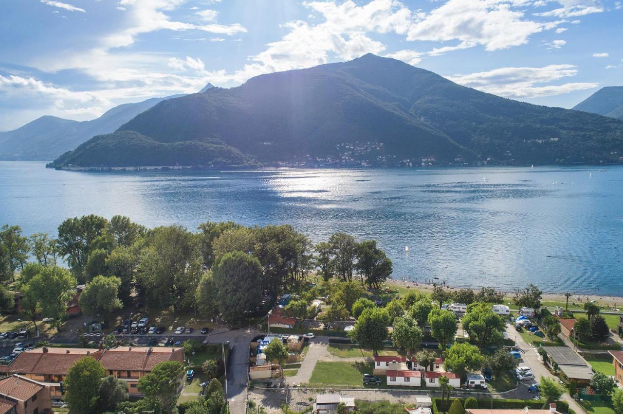 The Camp By Maggiore Suites Maccagno 外观 照片